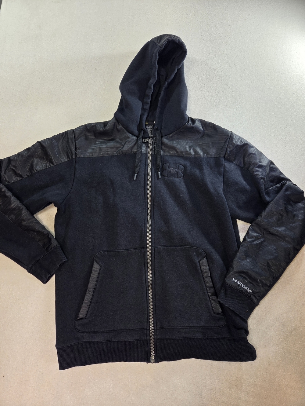 Under Armour Storm Hoodie L Black Full Zip Fleece Loose Fit - Picture 1 of 6